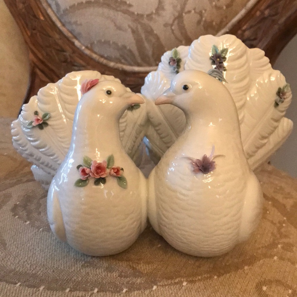 Lladro Doves